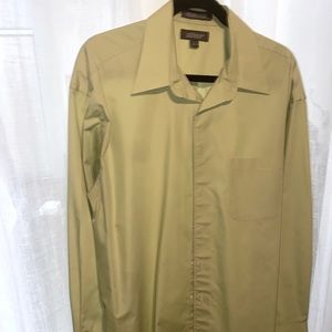 Men’s dress shirt